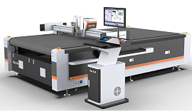 Планшетный режущий плоттер LC6-2130С