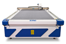 Планшетный режущий плоттер XP-1625F